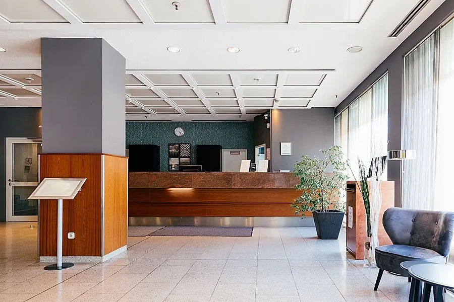 Hotel Excelsior - Central Station Frankfurt am Main