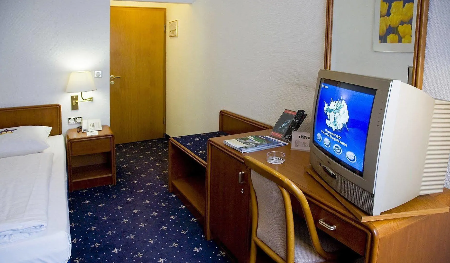 ***  Hotel Excelsior - Central Station Frankfurt am Main Germany