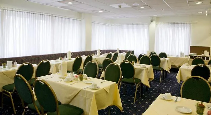 Hotel Excelsior - Central Station Frankfurt am Main