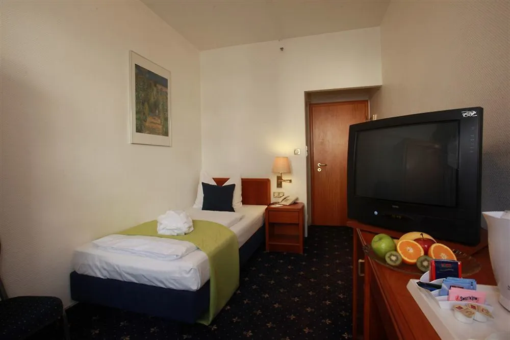 Hotel Excelsior - Central Station Frankfurt am Main 3*,